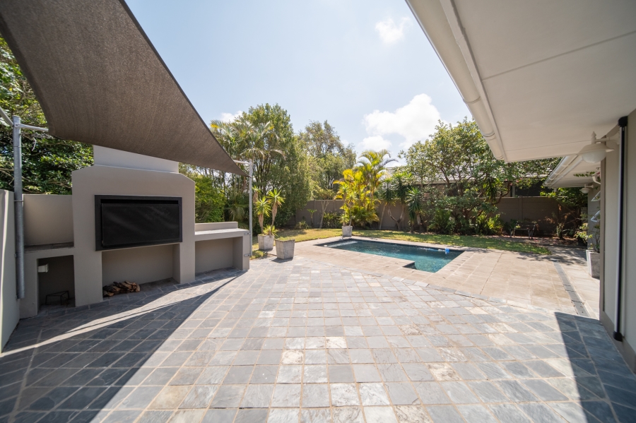 4 Bedroom Property for Sale in Bonza Bay Eastern Cape